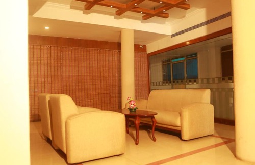Chavara Hotel | THE VIJAYA PALACE
