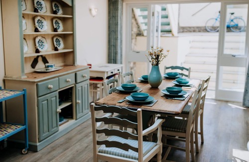 St Davids House | The Villa - A beautiful Pembrokeshire townhouse in the heart of St Davids