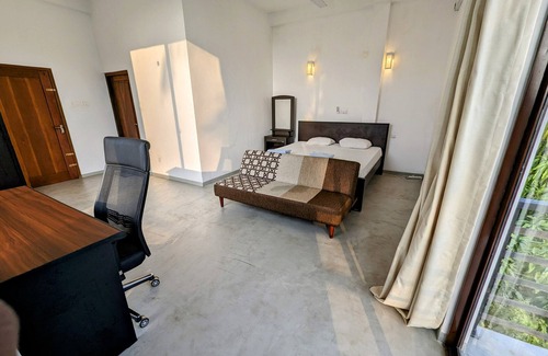 Kaduruduwa House | The Villa Close to Surf Beach and Galle Fort