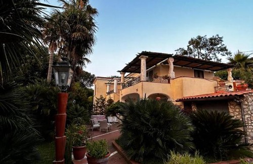 Tiberio House | The villa of Pier