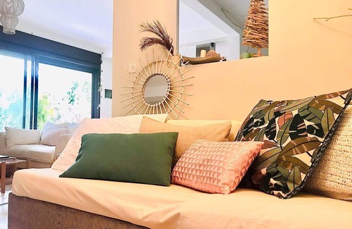 La Montagne Villa | The villa on the mountain