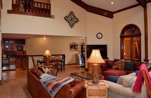 Red River House | The Villa - One of the Largest Rental Homes In Town
