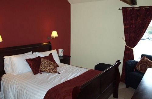 Longframlington House | The Village Inn