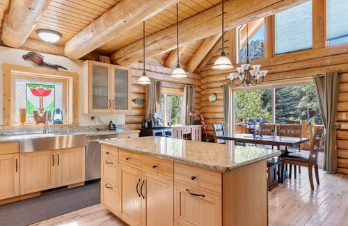 June Lake House | The Village Log Home