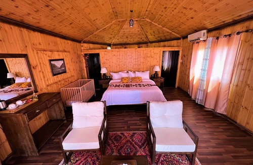 Wadi Rum Hotel | THE VILLAS - BEDOUIN BOUTIQUE RESORT