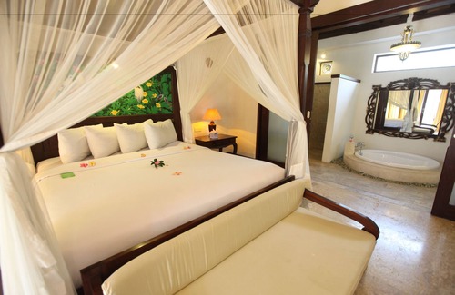 Mangsit Hotel | The Villas by Puri Mas Boutique Resort
