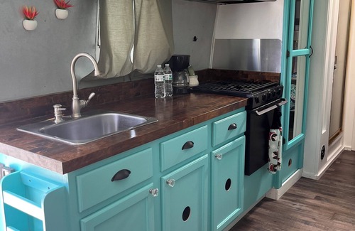 Eureka Springs House | The Vintage Vue Airstream