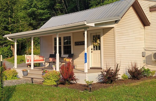 Wellsboro Cottage | The Vogel Nest