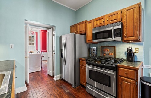 Old Town Alexandria House | The W House | Traveler's Dream Heart of Old Town