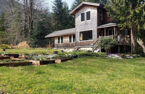 Port Angeles House | The Wapiti Rose, Your Gateway To Adventure On The Olympic Peninsula