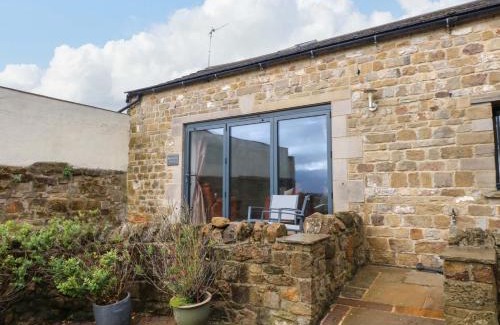 Lofthouse House | The Warren Barn