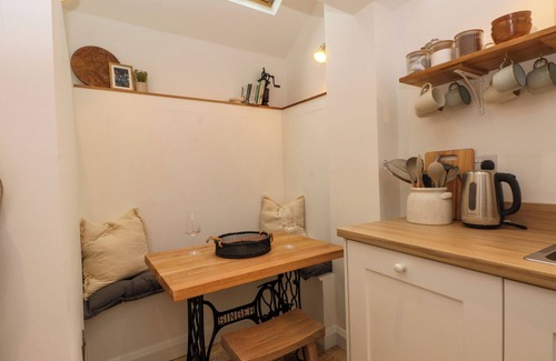 Middleton Cottage | The Warren