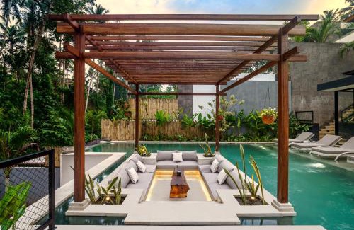 Pejeng Kawan Villa | The Waterfall Jungle Villa by BaliSuperHost