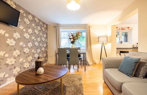 Newington Apartment | The Waterloo Luxury Collection