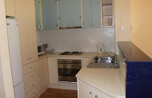 Cowes House | The Waves Oasis