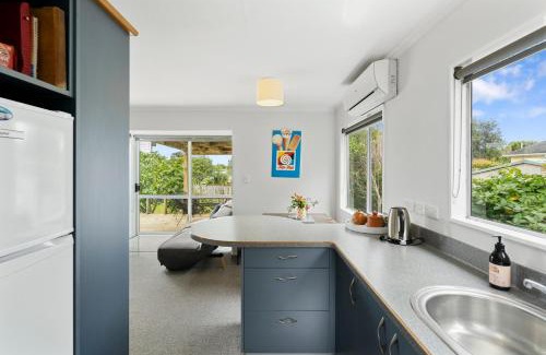 Waikanae House | The Wee Blue Bach - Waikanae Beach Holiday Home