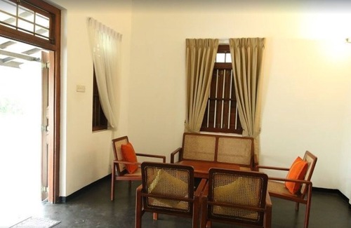 Talpe Villa | The Well House In Hikkaduwa, for 6 guests, 3 bedrooms, 3 bathrooms