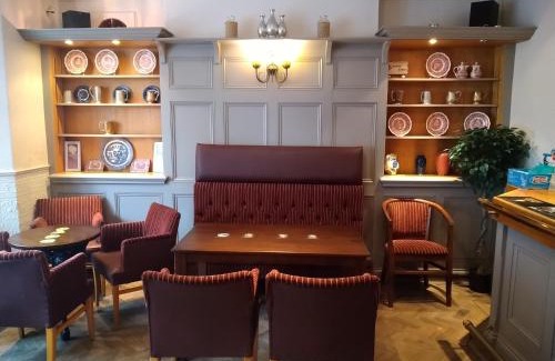 Howden Hotel | The Wellington Hotel