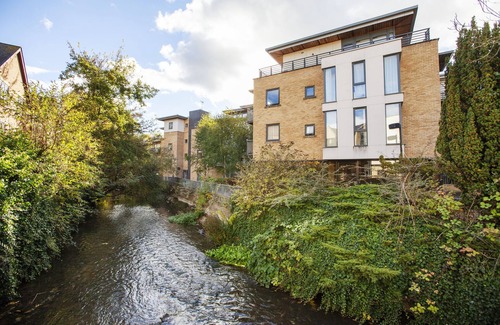 Oxford City Centre Apartment | The Wesley Luxury City Apartment
