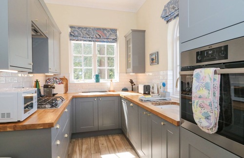 Bridport Cottage | The Westgate