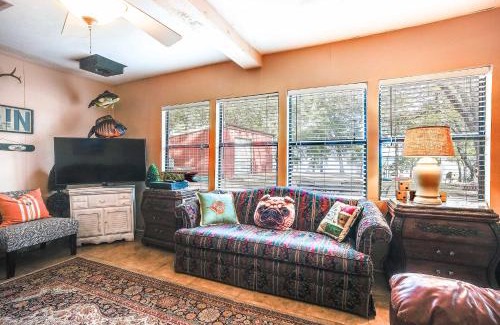 Trinity House | The Whacky Shack Family Cabin with Fire Pit!