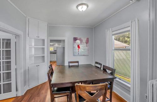 Oneonta House | The Wheelhouse All Star Baseball Rentals