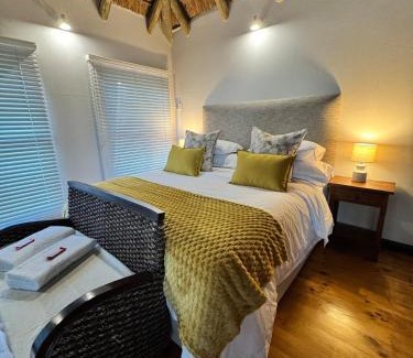 Port Elizabeth Apartment | The Whispering Milkwood Cottage