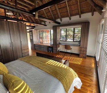 Port Elizabeth Apartment | The Whispering Milkwood Cottage