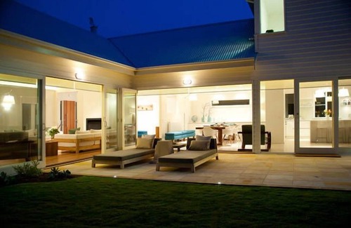 Barwon Heads House | The White Beach House