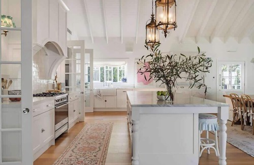 Berry House | The White House | Bold Berry Farmhouse with Pool