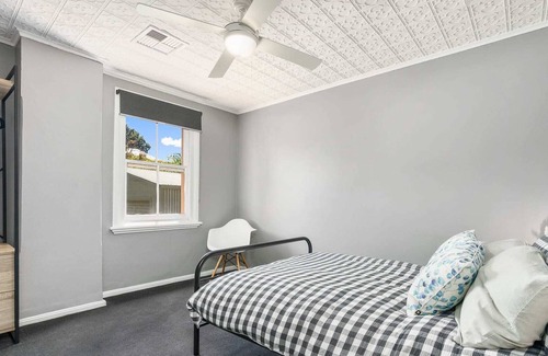 Molong House | The White House | Heritage Style Terrace