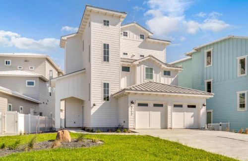 Port Aransas House | The White House