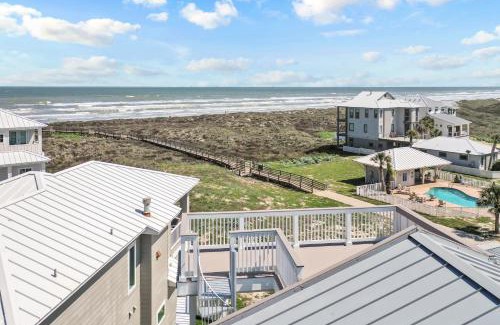 Port Aransas House | The White House
