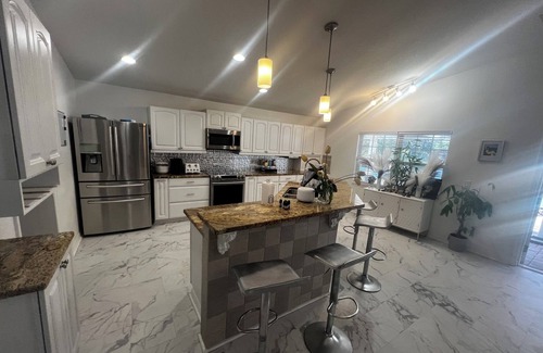 Citrus Park House | The White House - You do not need to leave the house to have an amazing vacation