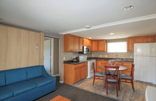 Point Pleasant Beach Hotel | The White Sands Oceanfront Resort & Spa