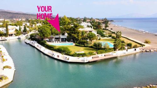 Plepi Villa | The White Villa by Seaviews