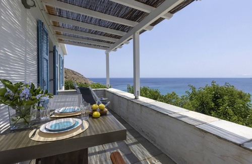 Steniai Villa | The White Villa