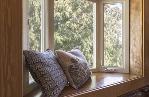Whitefish House | The Whitefish Trail Retreat - Incredible cabin with privacy close to Whitefish