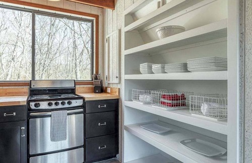 Wright City Ski Chalet | The Wild Heron by StayLage