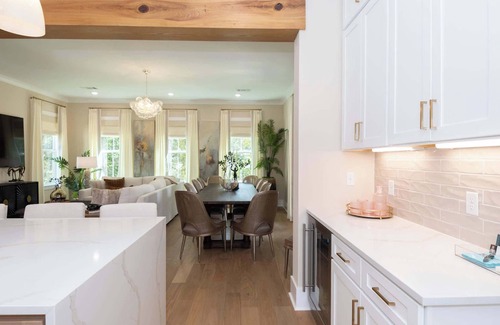Oxford House | The Wild Magnolia by Apex Short Term Stays
