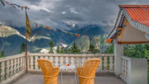 Kalpa Cabin | The Wild Trails by Livingstone