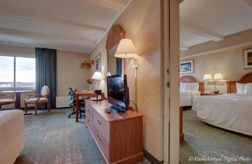 Downtown Anchorage Hotel | The Wildbirch Hotel - JdV by Hyatt