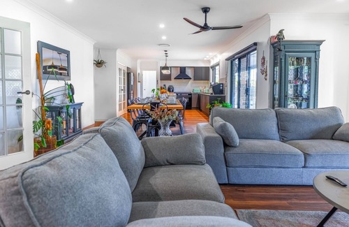 Kearsley House | The Wildwood Luxury Escape with Pool, Hot Tub and Space for the Whole Group