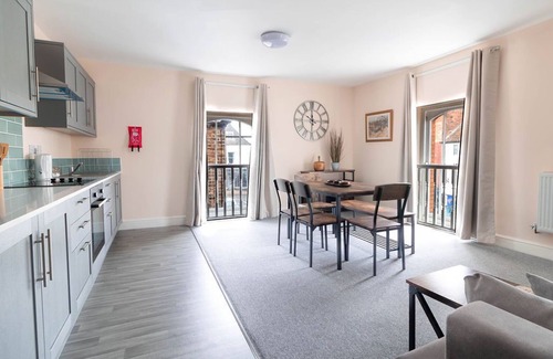 Alford Hotel | The Windmill