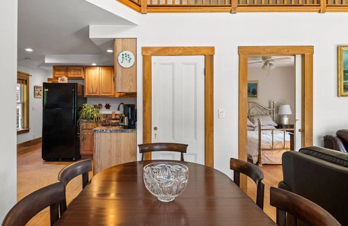 Falmouth Apartment | The Woodland Loft at Falmouth