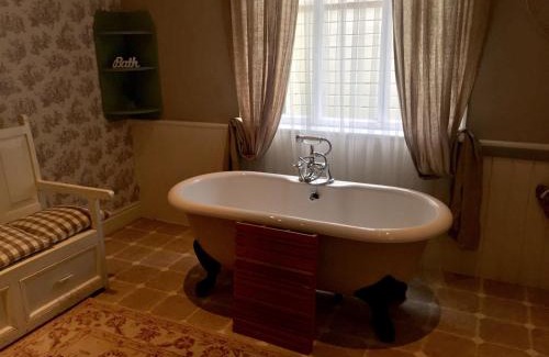 Sandsend Bed & Breakfast | The Woodlands