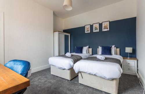 Blyth House | The Work & Rest House Barnard 3br