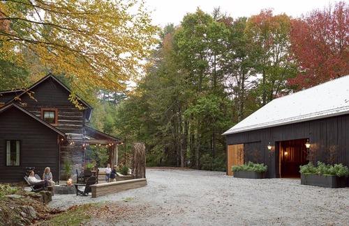Highlands House | The Wren: Flat Mountain Farm