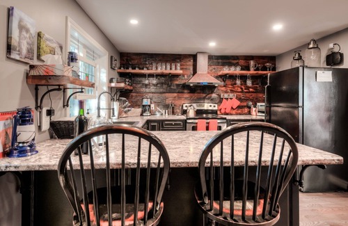 Salem Cottage | The Wright's Coach House