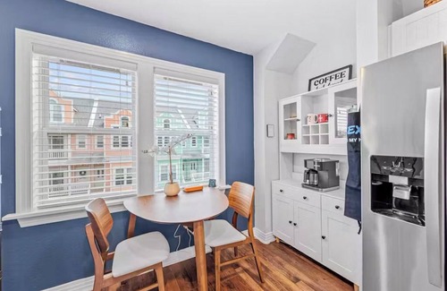 Bermuda Bay House | The Wright Stuff OBX, a Vintage Airplane Themed Vacation Home in KDH, NC